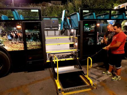El bus panorámico es accesible para todos El bus panorámico es accesible para todos