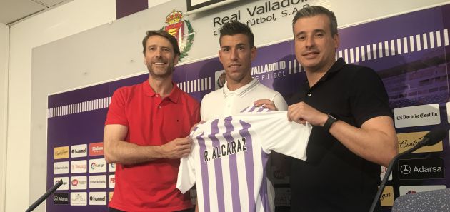 Rubén Alcaraz, tercer refuerzo del Real Valladolid: Rubén Alcaraz, con ganas de triunfar en Primera y en el Valladolid Rubén Alcaraz, tercer refuerzo del Real Valladolid: Rubén Alcaraz, con ganas de triunfar en Primera y en el Valladolid