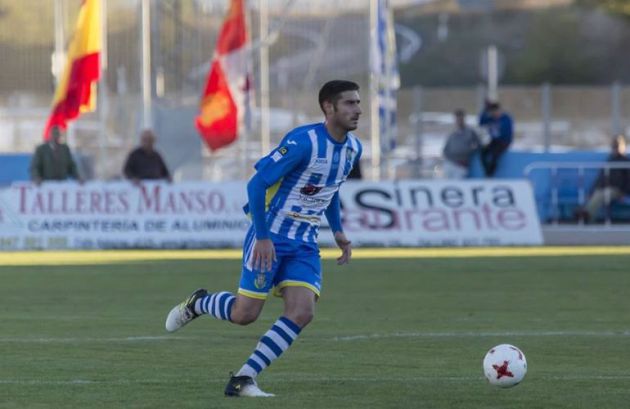 Piña, en un partido de la pasada temporada con la Arandina Piña, en un partido de la pasada temporada con la Arandina