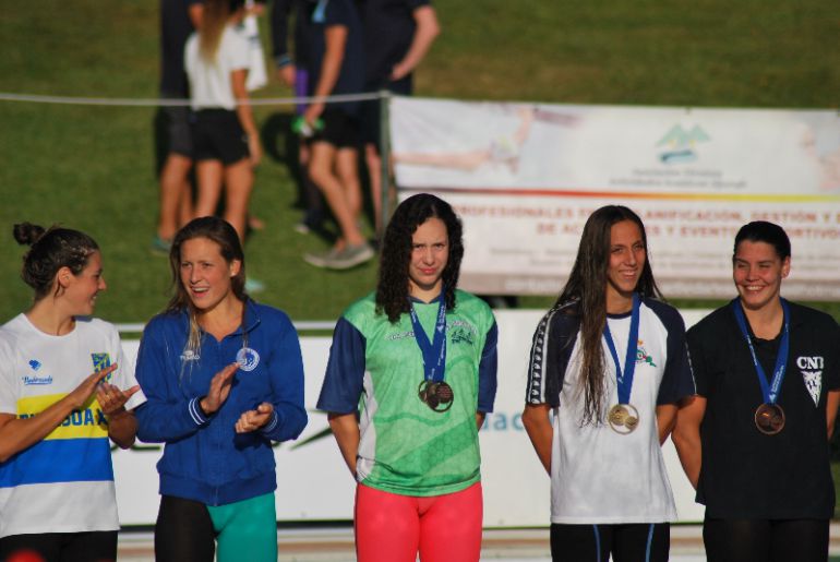 Natación: Alba Vázquez: "Me lo tomo en serio, pero no me obsesiono" Natación: Alba Vázquez: "Me lo tomo en serio, pero no me obsesiono"