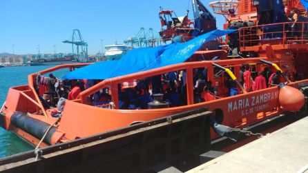 Barco María Zambrano. Barco María Zambrano.