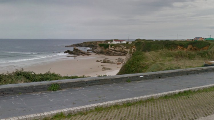 El concello de Barreiros baliza la zona donde se produjo un desprendimiento
