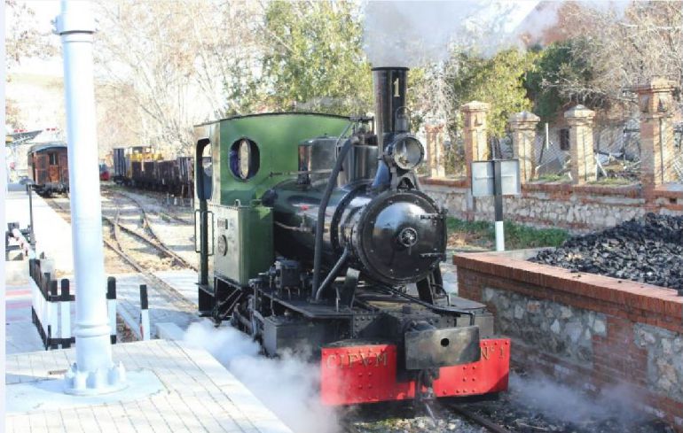 Locomotora de vapor en Arganda del Rey, de Vapor Madrid. Locomotora de vapor en Arganda del Rey, de Vapor Madrid.