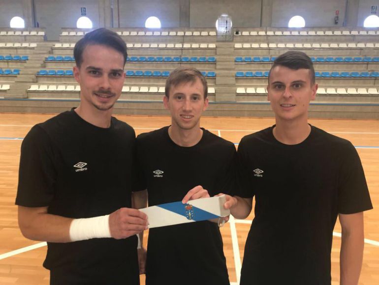 Los nuevos capitanes del equipo, Iago Barro, Santi e Isma Los nuevos capitanes del equipo, Iago Barro, Santi e Isma