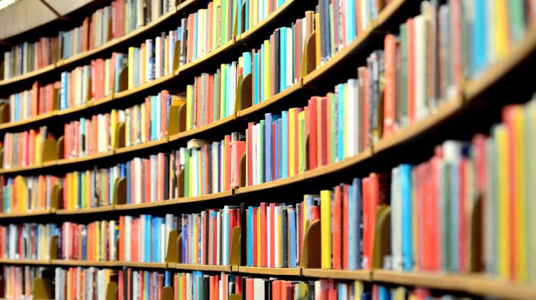 El 15 % de los ciudadanos ha leído libros en valenciano en el último año El 15 % de los ciudadanos ha leído libros en valenciano en el último año