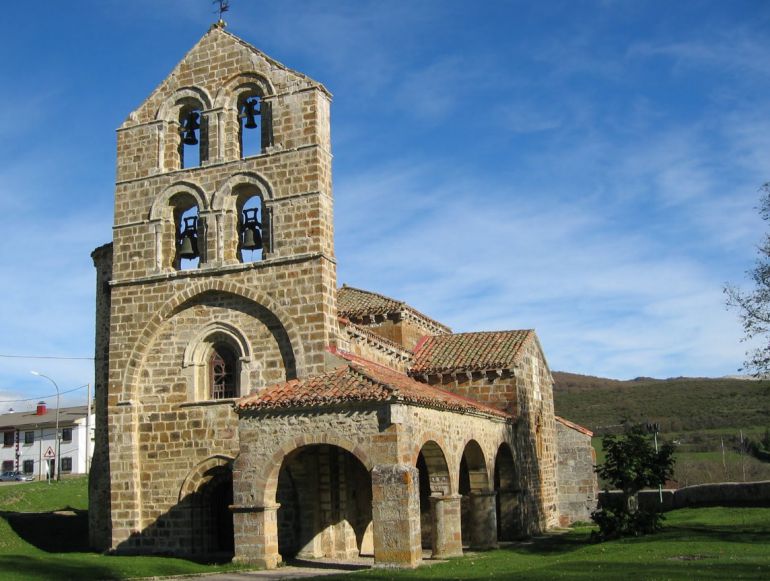 Iglesia de San Salvador de Cantamuda Iglesia de San Salvador de Cantamuda