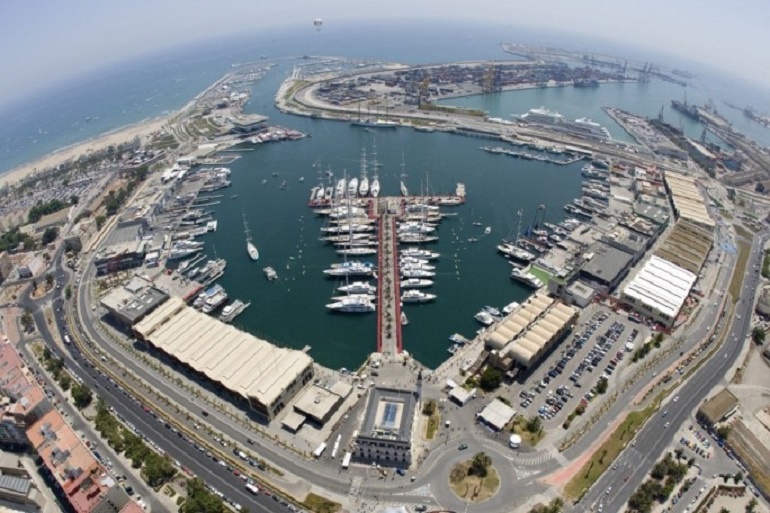 Vista aérea de la Marina Real Juan Carlos I Vista aérea de la Marina Real Juan Carlos I