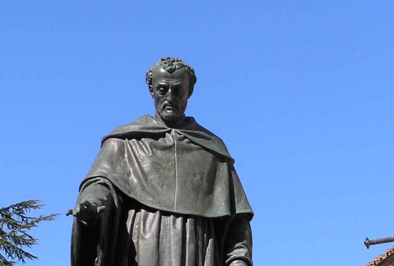 Historia Universidad Salamanca Arte Cultura Poesía Centenario: Fray Luis de León, más que una escultura, un icono cultural Historia Universidad Salamanca Arte Cultura Poesía Centenario: Fray Luis de León, más que una escultura, un icono cultural
