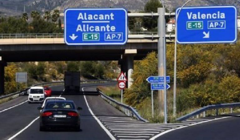 El Gobierno reducirá el precio de la AP-7 en varios tramos de Cataluña pero no en la provincia de Castellón El Gobierno reducirá el precio de la AP-7 en varios tramos de Cataluña pero no en la provincia de Castellón