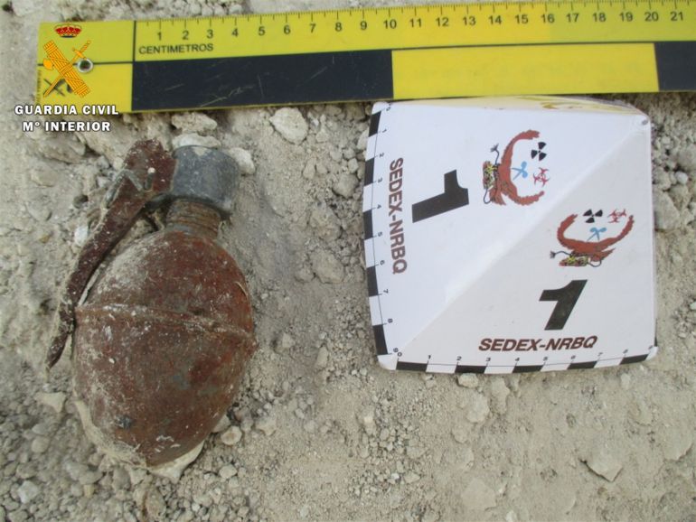 Granada de mano de la Guerra Civil encontrada en Güéjar Sierra Granada de mano de la Guerra Civil encontrada en Güéjar Sierra