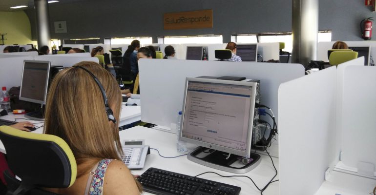 Interior de las oficinas del servicio sanitario 'Salud Responde', por el cual se puede gestionar diferentes cuestiones médicas, como las citas. Interior de las oficinas del servicio sanitario 'Salud Responde', por el cual se puede gestionar diferentes cuestiones médicas, como las citas.