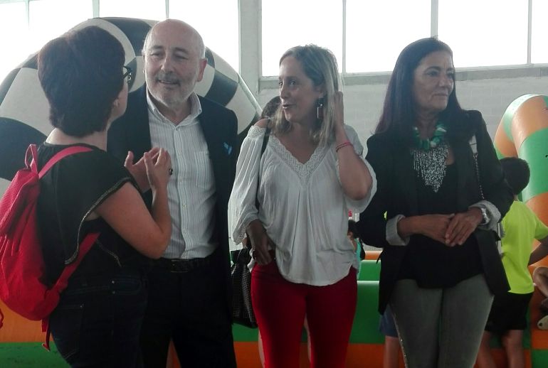 El delegado del Gobierno en Galicia acompañado de la subdelegada en Lugo y de la alcaldesa de Viveiro El delegado del Gobierno en Galicia acompañado de la subdelegada en Lugo y de la alcaldesa de Viveiro