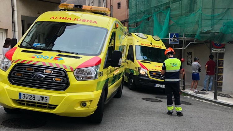 Todas las ambulancias podrán circular por el carril bus