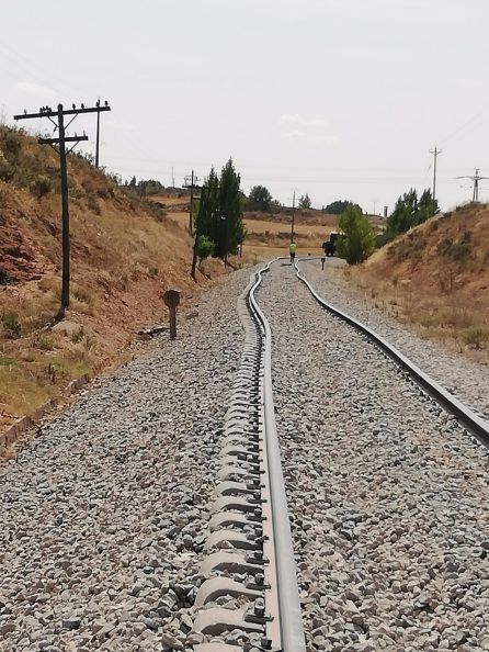 Las vías tendrán que ser reparadas por ADIF Las vías tendrán que ser reparadas por ADIF