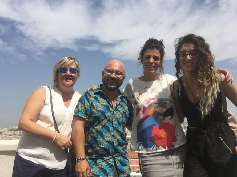 Cristina Guerrero, vecina participante en Cinesia , Javi Santos, Dinamizador Vecinal, Susu Queen, vecina participante en Cinesia. Cristina Guerrero, vecina participante en Cinesia , Javi Santos, Dinamizador Vecinal, Susu Queen, vecina participante en Cinesia.