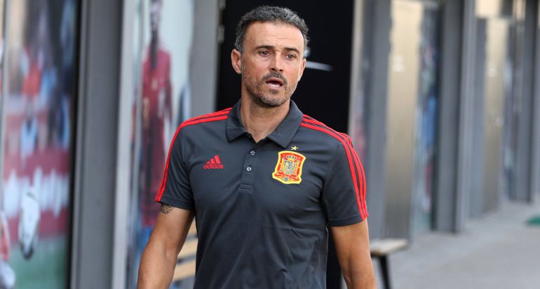 Luis Enrique convoca a Iñigo Martínez Luis Enrique convoca a Iñigo Martínez