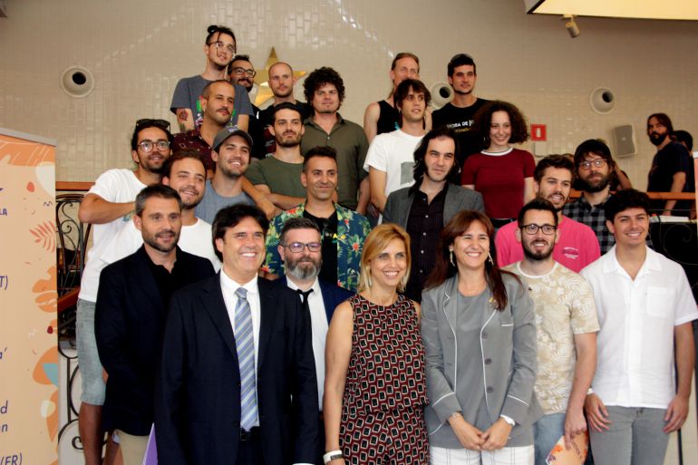 Alguns dels artistes que actuaran a l'Acústica van assistir a la presentació del festival Alguns dels artistes que actuaran a l'Acústica van assistir a la presentació del festival