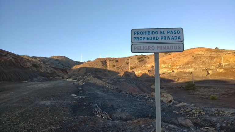 Medio Ambiente estudiará la calidad del aire del entorno del Llano del Beal Medio Ambiente estudiará la calidad del aire del entorno del Llano del Beal