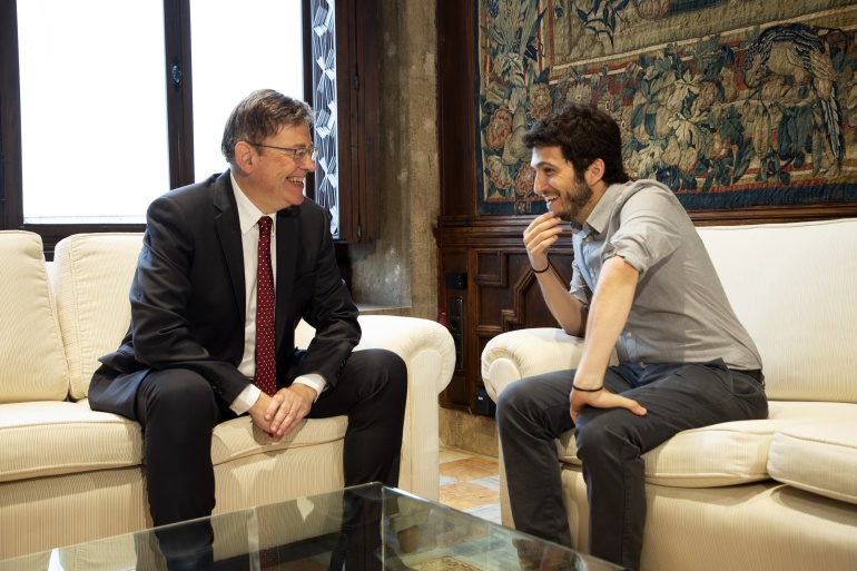 El President de la Generalitat, Ximo Puig, y el secretario general de Podem, Antonio Estañ, durante la reunión que han mantenido en el Palau El President de la Generalitat, Ximo Puig, y el secretario general de Podem, Antonio Estañ, durante la reunión que han mantenido en el Palau