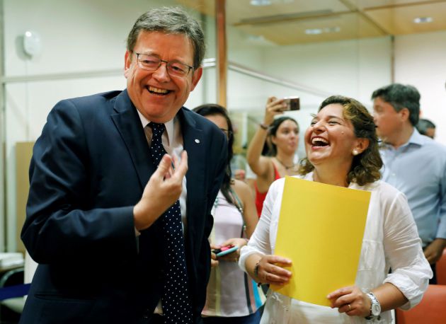 Políticos prestidigitadores Políticos prestidigitadores