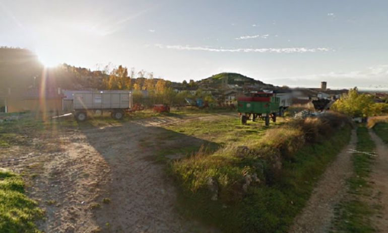 Parcela agrícola a la entrada de Gumiel de Mercado Parcela agrícola a la entrada de Gumiel de Mercado