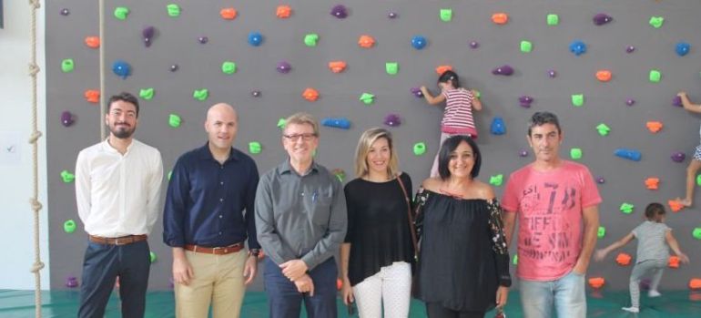 Nueva aula del CEIP Sant Vicent Ferrer. Nueva aula del CEIP Sant Vicent Ferrer.
