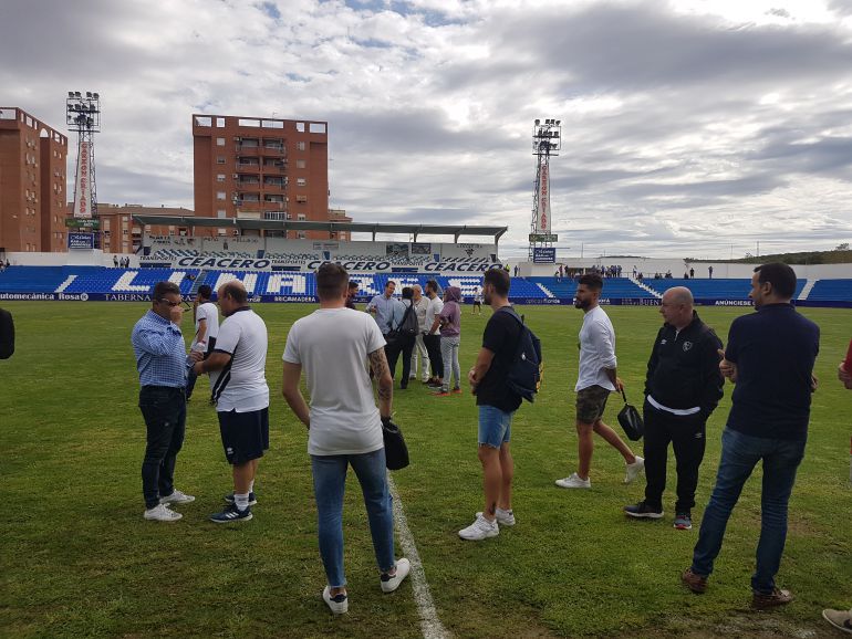 Imagen de la suspensión de un partido en Linarejos ante el River Melilla de Tercera. Imagen de la suspensión de un partido en Linarejos ante el River Melilla de Tercera.