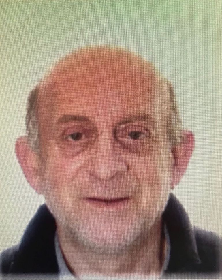 La guardia civil y la policía nacional trabajan con esta imagen reciente del preso de Pereiro de Aguiar. La guardia civil y la policía nacional trabajan con esta imagen reciente del preso de Pereiro de Aguiar.