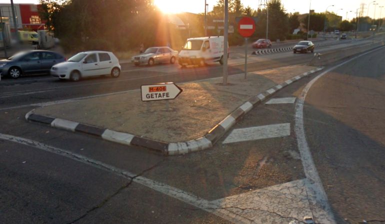 La carretera ya ha quedado reasfaltada tras las quejas de los vecinos y por el paso de la Vuelta a España La carretera ya ha quedado reasfaltada tras las quejas de los vecinos y por el paso de la Vuelta a España