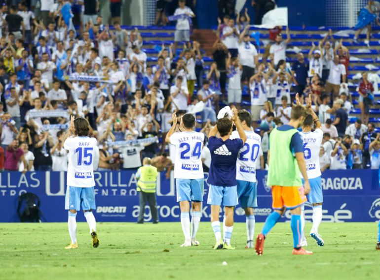 Zaragoza y Deportivo de La Coruña miden sus fuerzas en La Romareda Zaragoza y Deportivo de La Coruña miden sus fuerzas en La Romareda