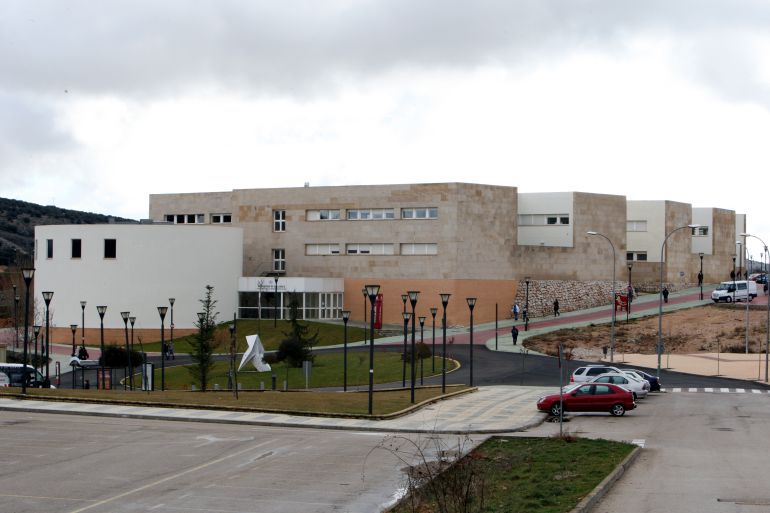 Arranca el curso universitario con la previsión de superar los 1.800 alumnos en el Campus Duques de Soria Arranca el curso universitario con la previsión de superar los 1.800 alumnos en el Campus Duques de Soria