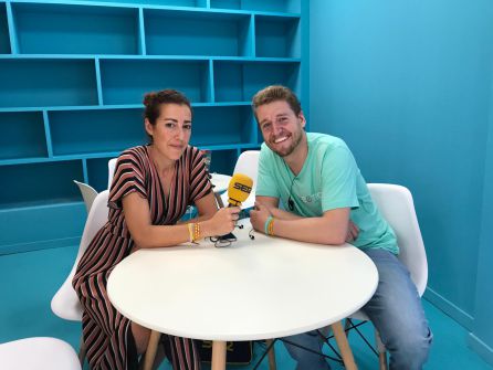 Elena Carazo junto a Javier Vaquero, Farmaceutico de Botiq Elena Carazo junto a Javier Vaquero, Farmaceutico de Botiq