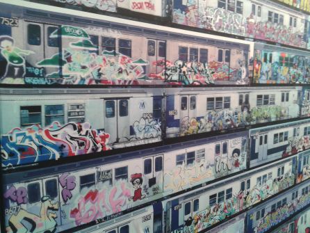 La primera exposición retrospectiva del embajador mundial del graffiti, Henry Chalfant, está en Fuenlabrada La primera exposición retrospectiva del embajador mundial del graffiti, Henry Chalfant, está en Fuenlabrada