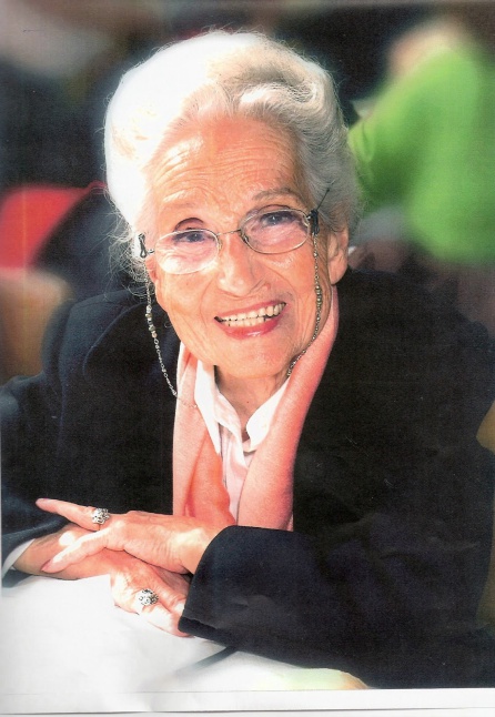 Carmen de Michelena luchó toda su vida por las mujeres y por la igualdad de oportunidades. Carmen de Michelena luchó toda su vida por las mujeres y por la igualdad de oportunidades.