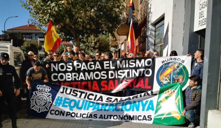 Jusapol: Reprochan a Pedro Sánchez no haber condenado agresiones independentistas del 29-S Jusapol: Reprochan a Pedro Sánchez no haber condenado agresiones independentistas del 29-S