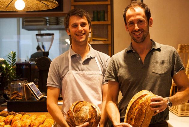 Los hermanos Miragoli en su panadería Ciento Treintaº de Madrid. Los hermanos Miragoli en su panadería Ciento Treintaº de Madrid.