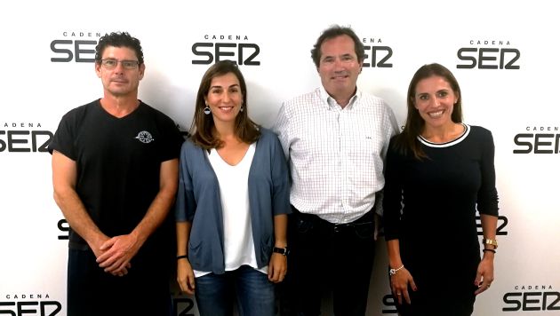 Salva Aznar, Miriam Bernabéu y Beatriz Pérez con José Manuel Albentosa Salva Aznar, Miriam Bernabéu y Beatriz Pérez con José Manuel Albentosa