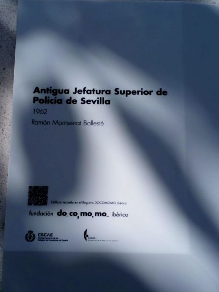 El Colegio de Arquitectos destaca el edificio de La Gavidia como Patrimonio Moderno de Sevilla: "Pese a su estado, el edificio de La Gavidia es del todo recuperable" El Colegio de Arquitectos destaca el edificio de La Gavidia como Patrimonio Moderno de Sevilla: "Pese a su estado, el edificio de La Gavidia es del todo recuperable"