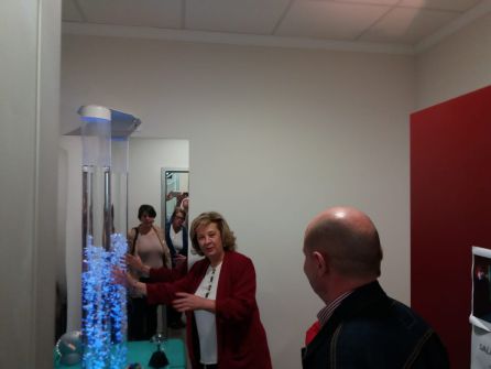 Otro momento de la visita a las instalaciones del centro Otro momento de la visita a las instalaciones del centro