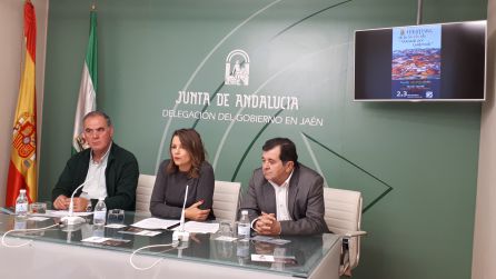 Manuel Vallejo, Ana Cobo y Basilio Dueñas durante la presentacion del I Festival Quesada por Guatemala Manuel Vallejo, Ana Cobo y Basilio Dueñas durante la presentacion del I Festival Quesada por Guatemala