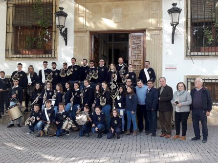La banda de cornetas y tambores "La Pasión" de Quesada ofrecieron una gran actuación La banda de cornetas y tambores "La Pasión" de Quesada ofrecieron una gran actuación