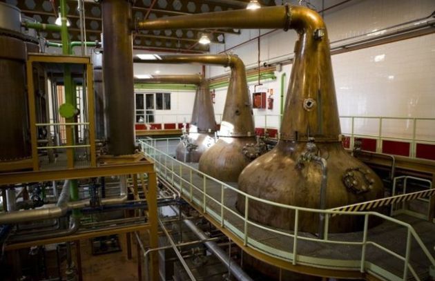 Whisky DYC invita a los turistas a conocer la Destilería de Palazuelos con un video apelando a sus orígenes Whisky DYC invita a los turistas a conocer la Destilería de Palazuelos con un video apelando a sus orígenes