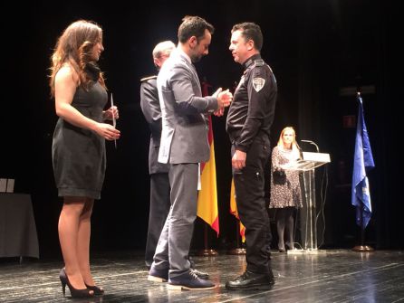 En el acto se han otorgado distinciones a los agentes En el acto se han otorgado distinciones a los agentes