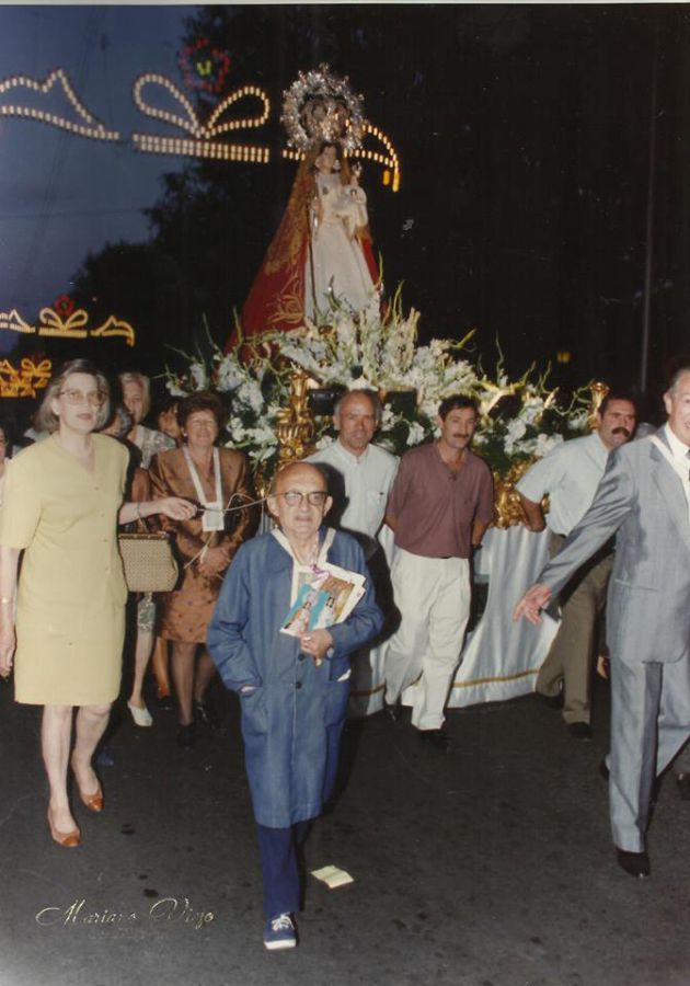 Historietas de Guadalajara: Pepito, el popular quiosquero de la plaza de Santo Domingo: Pepito, el popular quiosquero de la plaza de Santo Domingo Historietas de Guadalajara: Pepito, el popular quiosquero de la plaza de Santo Domingo: Pepito, el popular quiosquero de la plaza de Santo Domingo