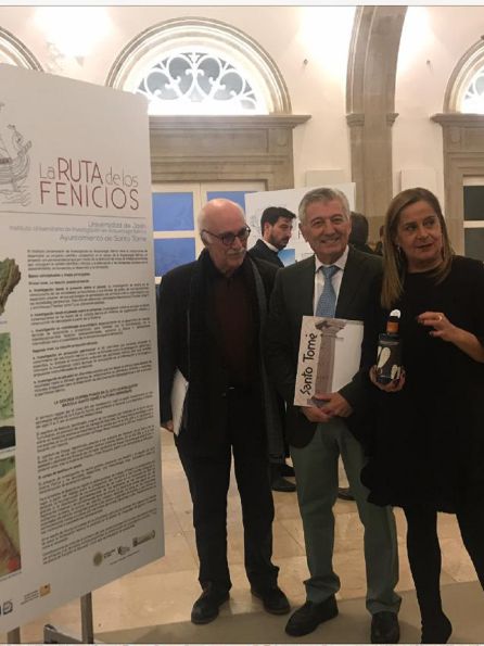 El alcalde de Santo Tomé, Francisco Jiménez junto al responsable dle CAAI, Arturo Ruiz en Pontevedra El alcalde de Santo Tomé, Francisco Jiménez junto al responsable dle CAAI, Arturo Ruiz en Pontevedra
