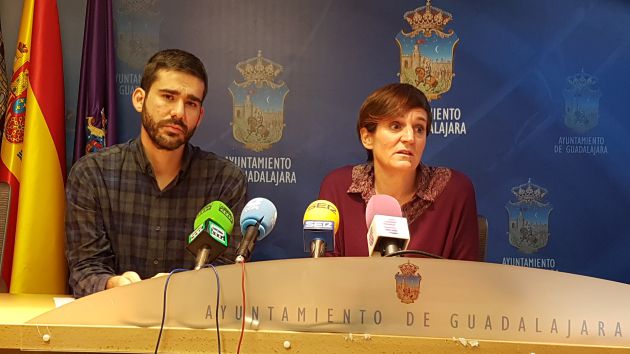 El deterioro del servicio de Cercanías y de autobuses con Madrid vuelve al pleno del Ayuntamiento de Guadalajara: Ahora Guadalajara pide que los trenes de refuerzo de Cercanías partan de la cabecera El deterioro del servicio de Cercanías y de autobuses con Madrid vuelve al pleno del Ayuntamiento de Guadalajara: Ahora Guadalajara pide que los trenes de refuerzo de Cercanías partan de la cabecera