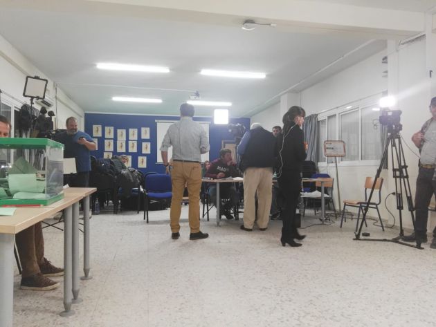 Elecciones Andaluzas 2018: Almudena Rodríguez, el último voto Elecciones Andaluzas 2018: Almudena Rodríguez, el último voto