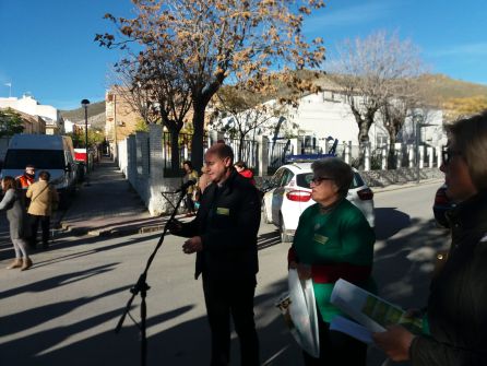 El alcalde, José Luis HIdalgo, se dirige a los articipantes en la salida de la Marcha El alcalde, José Luis HIdalgo, se dirige a los articipantes en la salida de la Marcha