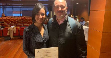 El proyecto Azusalud del Centro de Salud de Azuqueca de Henares recibe el premio Dignifica: Premio para el proyecto del Centro de Salud de Azuqueca de Henares, AZUSALUD El proyecto Azusalud del Centro de Salud de Azuqueca de Henares recibe el premio Dignifica: Premio para el proyecto del Centro de Salud de Azuqueca de Henares, AZUSALUD
