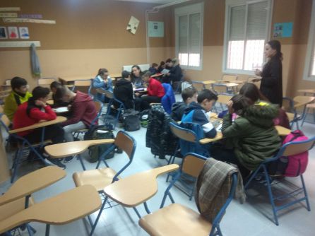 Otro momento de las sesiones en clase Otro momento de las sesiones en clase